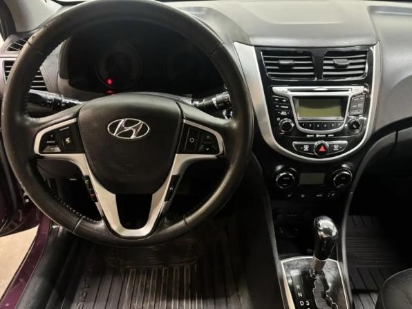 Hyundai Solaris I с пробегом 2012 года, цена 777 000 рублей, 156000 км, седан, Автокод Объявления