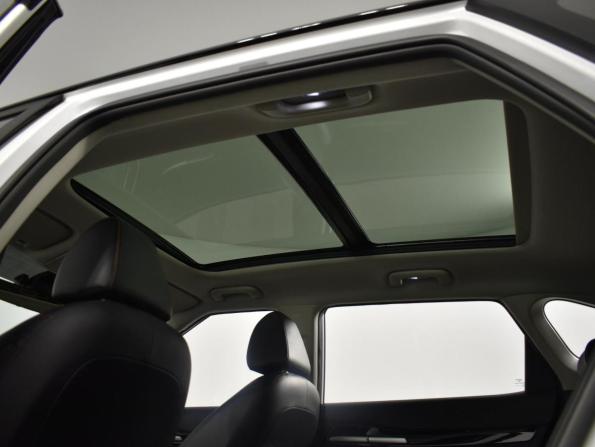 Kia Seltos I Рестайлинг с пробегом 2024 года, цена 2 429 900 рублей, 32587 км, внедорожник, Автокод Объявления