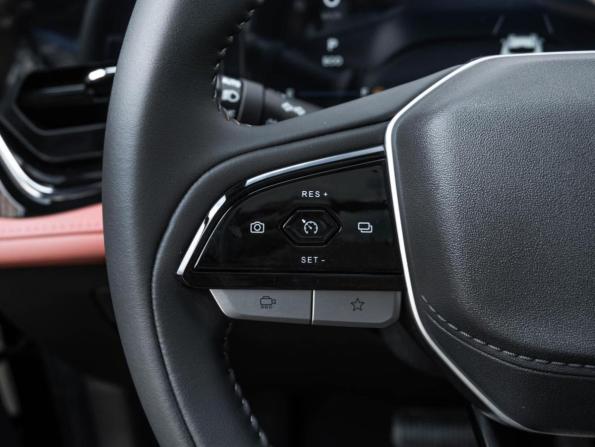 Changan CS85 I Рестайлинг с пробегом 2025 года, цена 2 565 200 рублей, 44 км, внедорожник, Автокод Объявления