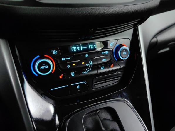 Ford Kuga II Рестайлинг с пробегом 2019 года, цена 1 365 000 рублей, 224394 км, внедорожник, Автокод Объявления