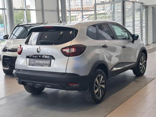 Renault Kaptur I с пробегом 2019 года, цена 1 549 000 рублей, 48367 км, внедорожник, Автокод Объявления