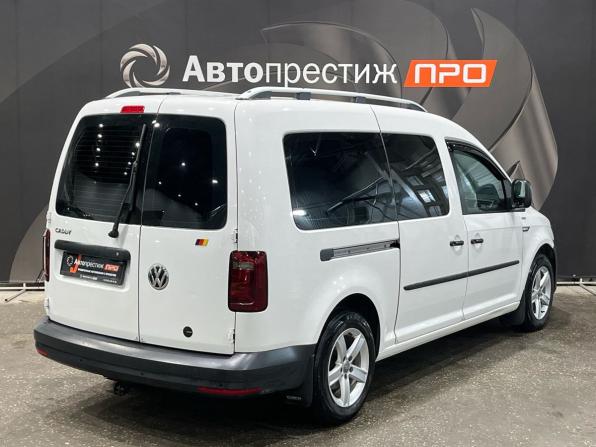 Volkswagen Caddy IV с пробегом 2019 года, цена 1 870 000 рублей, 175374 км, компактвэн, Автокод Объявления