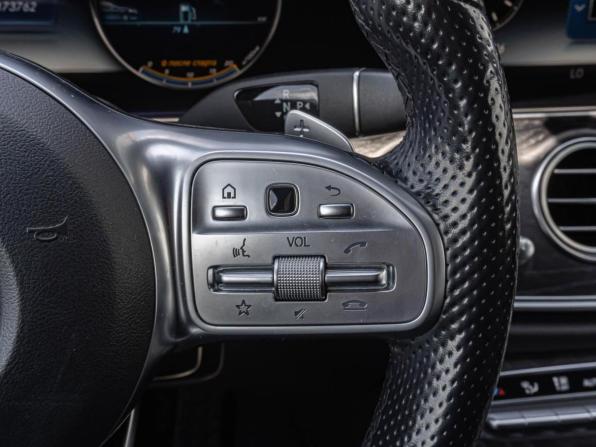 Mercedes-Benz E-Класс V (W213 S213 C238) с пробегом 2019 года, цена 3 099 000 рублей, 173762 км, седан, Автокод Объявления