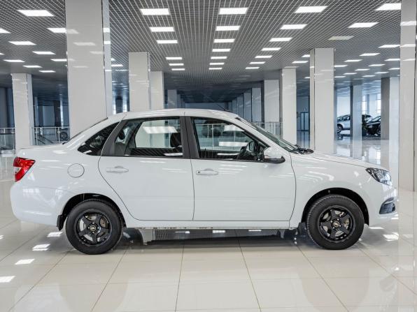 Lada (ВАЗ) Granta I Рестайлинг с пробегом 2025 года, цена 958 000 рублей, 12725 км, седан, Автокод Объявления