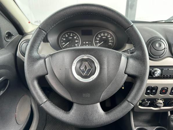 Renault Logan I Рестайлинг с пробегом 2011 года, цена 400 000 рублей, 164196 км, седан, Автокод Объявления