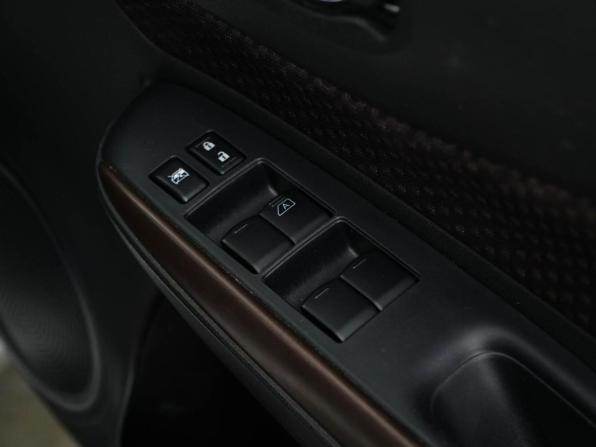 Nissan Note II Рестайлинг с пробегом 2019 года, цена 1 357 434 рубля, 93550 км, хэтчбек, Автокод Объявления