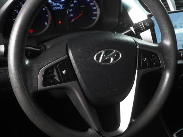 Hyundai Solaris I Рестайлинг с пробегом 2014 года, цена 869 000 рублей, 202052 км, седан, Автокод Объявления
