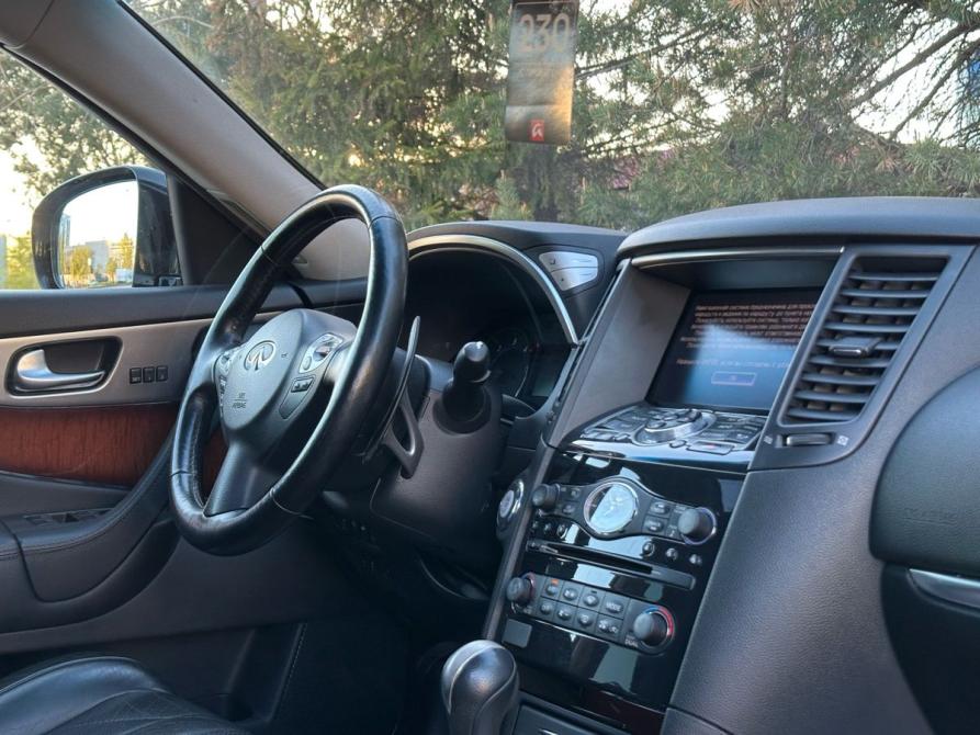 Infiniti FX II (S51) Рестайлинг Санкт-Петербург  - изображение 13