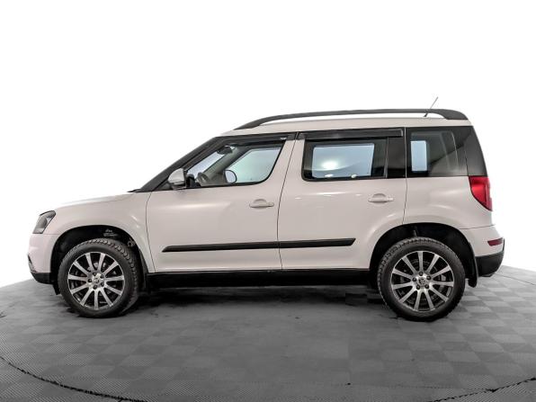 Skoda Yeti I Рестайлинг с пробегом 2015 года, цена 1 275 000 рублей, 112874 км, внедорожник, Автокод Объявления