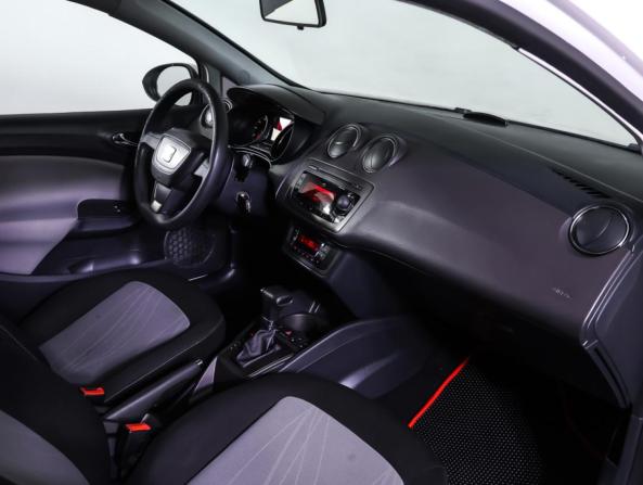 SEAT Ibiza IV Рестайлинг с пробегом 2012 года, цена 728 000 рублей, 170000 км, хэтчбек, Автокод Объявления