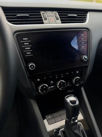 Skoda Octavia III (A7) Рестайлинг с пробегом 2018 года, цена 2 150 000 рублей, 83073 км, лифтбек, Автокод Объявления