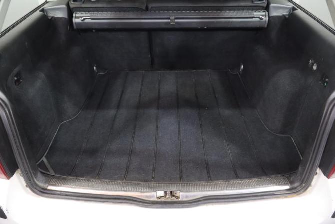 Volkswagen Passat B5 Рестайлинг с пробегом 2002 года, цена 389 000 рублей, 379000 км, универсал, Автокод Объявления