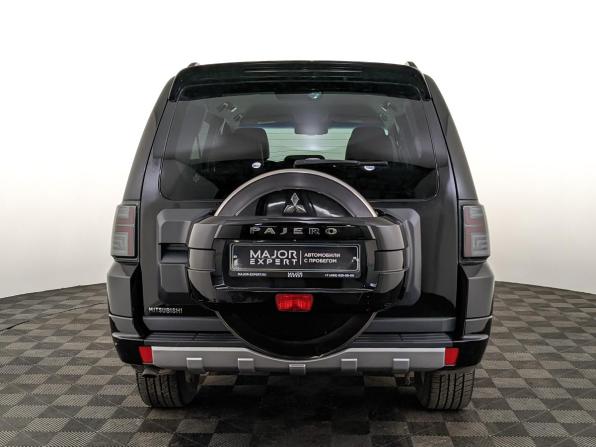 Mitsubishi Pajero IV Рестайлинг 1 с пробегом 2012 года, цена 2 220 000 рублей, 175250 км, внедорожник, Автокод Объявления