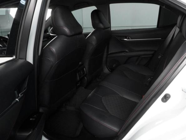 Toyota Camry VIII (XV70) Рестайлинг с пробегом 2021 года, цена 3 230 000 рублей, 124872 км, седан, Автокод Объявления