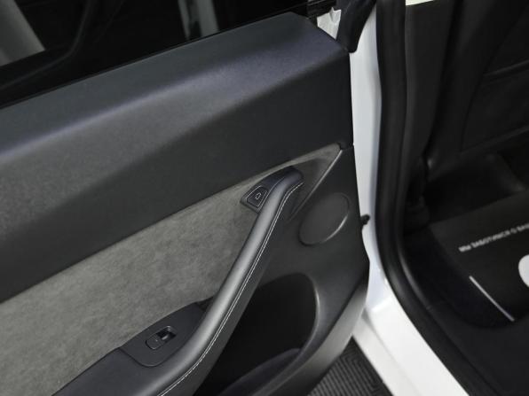 Tesla Model Y I с пробегом 2021 года, цена 3 199 000 рублей, 90000 км, внедорожник, Автокод Объявления