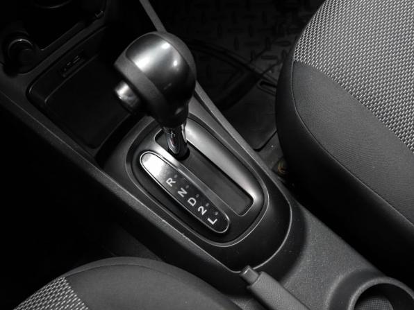 Kia Rio II Рестайлинг с пробегом 2011 года, цена 649 000 рублей, 216461 км, хэтчбек, Автокод Объявления