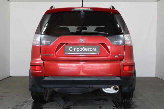 Mitsubishi Outlander II Рестайлинг с пробегом 2012 года, цена 1 099 000 рублей, 180000 км, внедорожник, Автокод Объявления