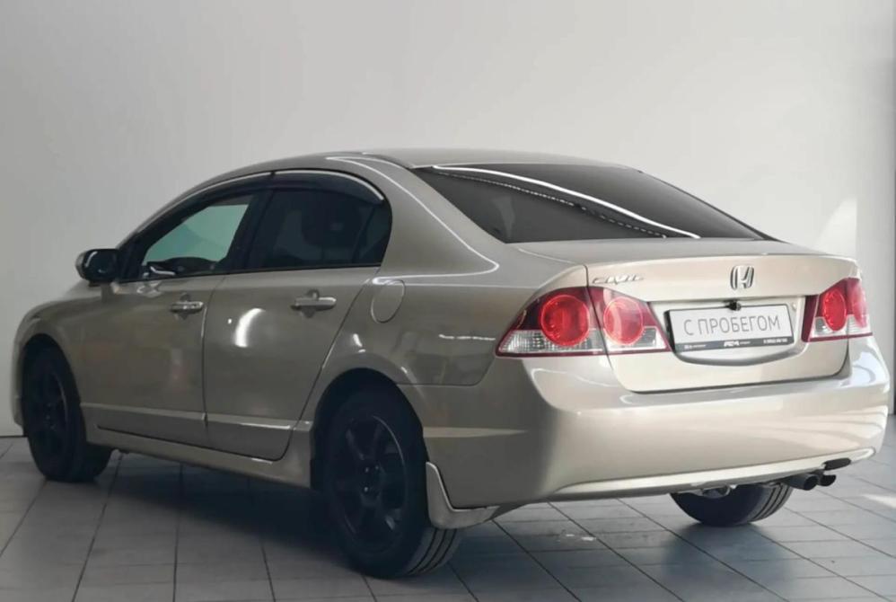 Honda Civic VIII Рестайлинг Барнаул  - изображение 8