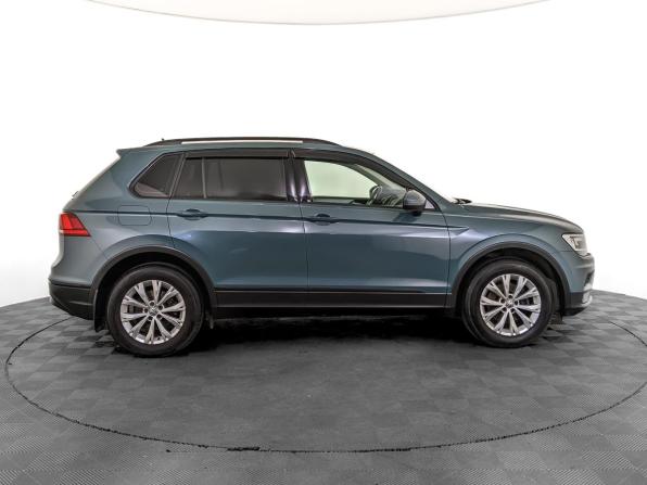 Volkswagen Tiguan II с пробегом 2020 года, цена 2 600 000 рублей, 54770 км, внедорожник, Автокод Объявления