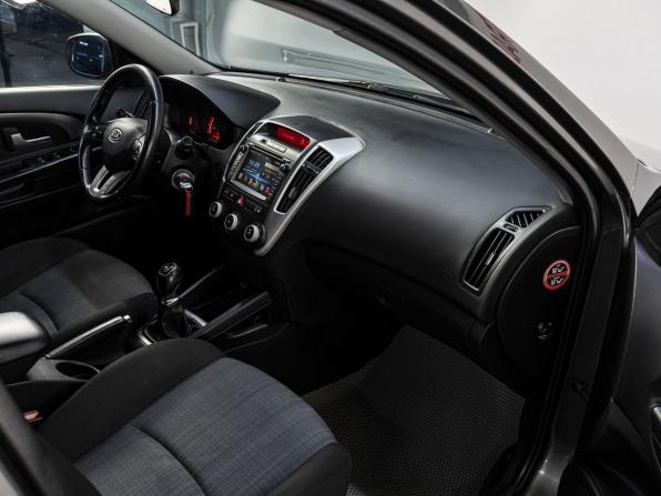 Kia Ceed I Рестайлинг с пробегом 2010 года, цена 859 000 рублей, 143624 км, хэтчбек, Автокод Объявления