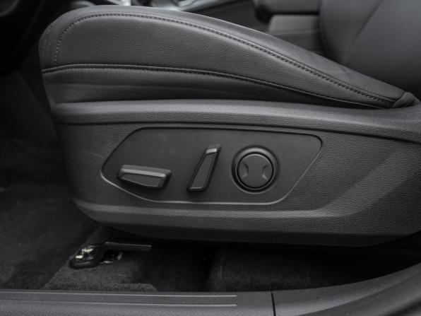 Kia Sportage V Рестайлинг с пробегом 2025 года, цена 4 410 000 рублей, 2686 км, внедорожник, Автокод Объявления