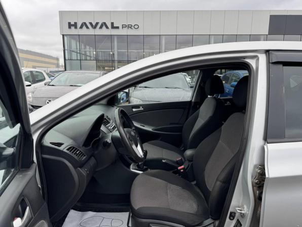 Hyundai Solaris I с пробегом 2012 года, цена 750 000 рублей, 73611 км, хэтчбек, Автокод Объявления