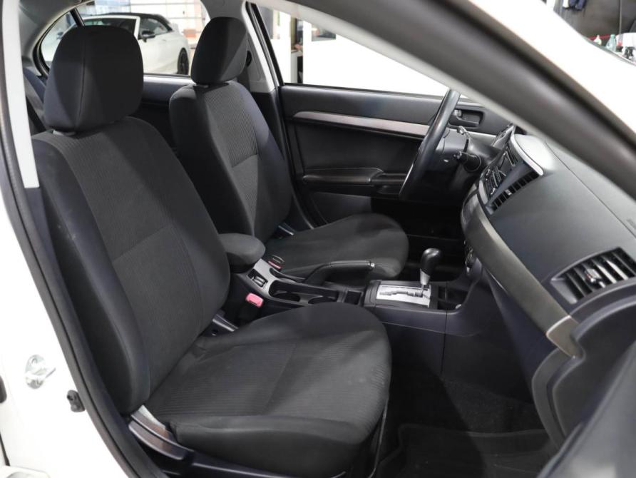 Mitsubishi Lancer X Рестайлинг Ростов-на-Дону  - изображение 8