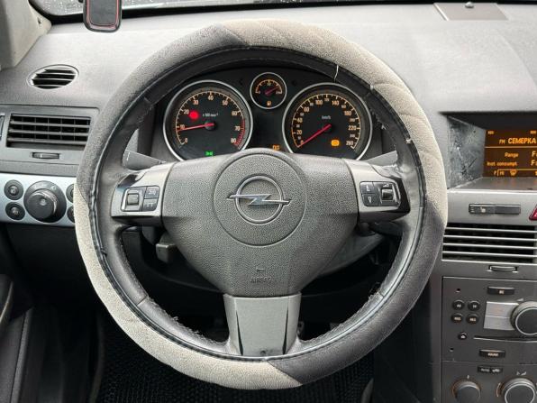 Opel Astra H Рестайлинг с пробегом 2006 года, цена 300 000 рублей, 400000 км, универсал, Автокод Объявления