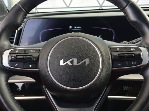 Kia Sportage V с пробегом 2023 года, цена 3 199 000 рублей, 97528 км, внедорожник, Автокод Объявления