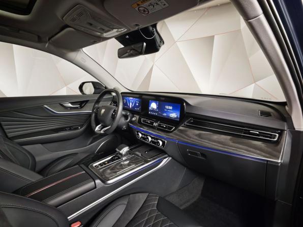 Hongqi HS5 I Рестайлинг с пробегом 2024 года, цена 3 299 000 рублей, 13583 км, внедорожник, Автокод Объявления