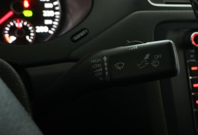 Volkswagen Jetta VI с пробегом 2014 года, цена 1 049 000 рублей, 186700 км, седан, Автокод Объявления