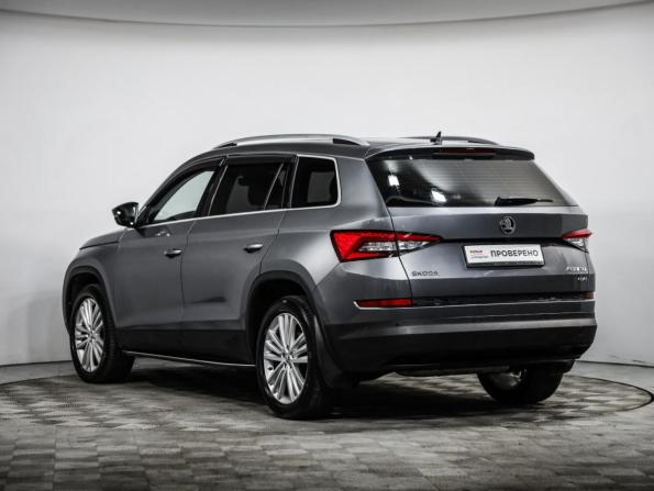 Skoda Kodiaq I с пробегом 2018 года, цена 2 499 000 рублей, 143508 км, внедорожник, Автокод Объявления
