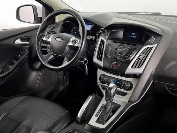 Ford Focus III с пробегом 2013 года, цена 890 000 рублей, 146700 км, седан, Автокод Объявления