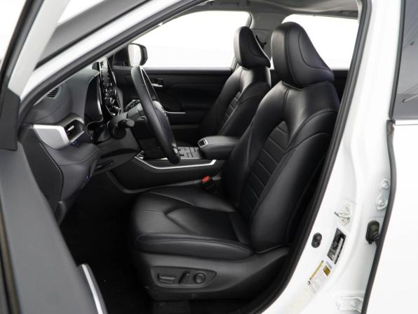 Toyota Highlander IV (XU70) с пробегом 2021 года, цена 5 469 050 рублей, 3056 км, внедорожник, Автокод Объявления