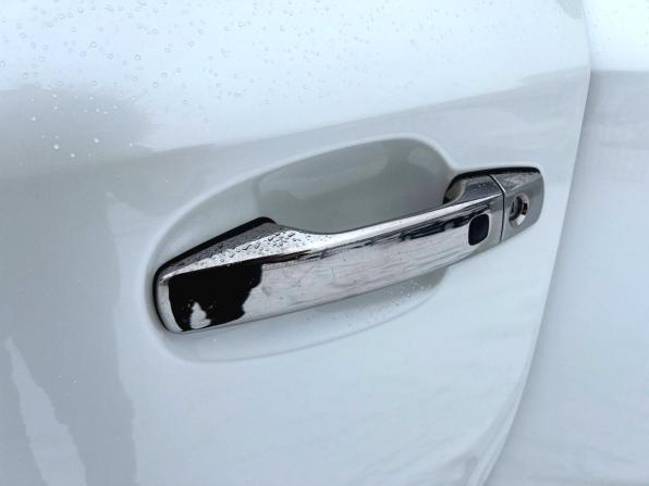 Toyota Land Cruiser 200 Series Рестайлинг 1 с пробегом 2013 года, цена 3 740 000 рублей, 286210 км, внедорожник, Автокод Объявления