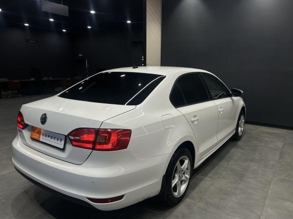 Volkswagen Jetta VI с пробегом 2013 года, цена 882 000 рублей, 169000 км, седан, Автокод Объявления