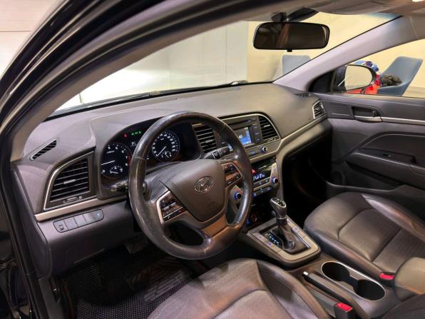Hyundai Elantra VI (AD) с пробегом 2016 года, цена 1 099 000 рублей, 196668 км, седан, Автокод Объявления