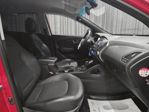 Hyundai ix35 I Рестайлинг с пробегом 2013 года, цена 1 325 000 рублей, 162000 км, внедорожник, Автокод Объявления