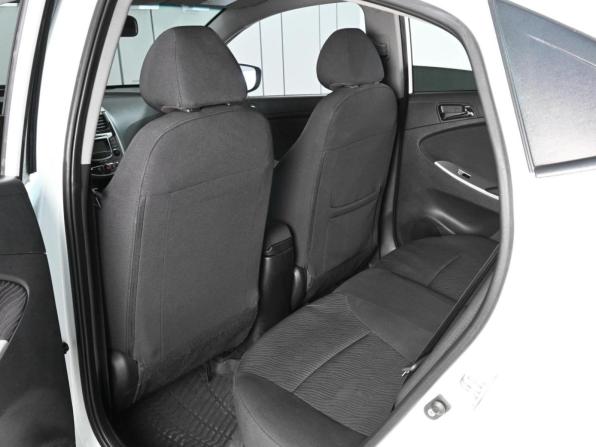 Hyundai Solaris I с пробегом 2012 года, цена 959 000 рублей, 134293 км, седан, Автокод Объявления