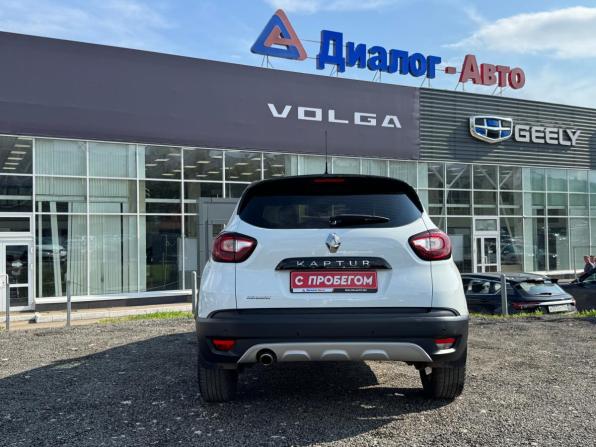 Renault Kaptur I с пробегом 2017 года, цена 1 430 000 рублей, 117318 км, внедорожник, Автокод Объявления