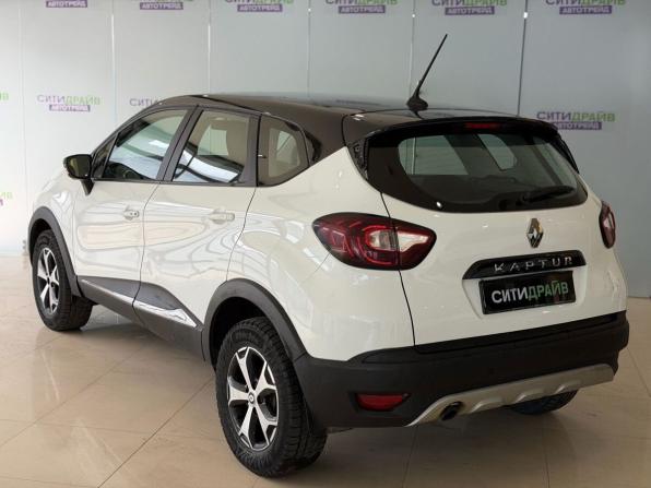 Renault Kaptur I Рестайлинг с пробегом 2021 года, цена 1 071 000 рублей, 157595 км, внедорожник, Автокод Объявления