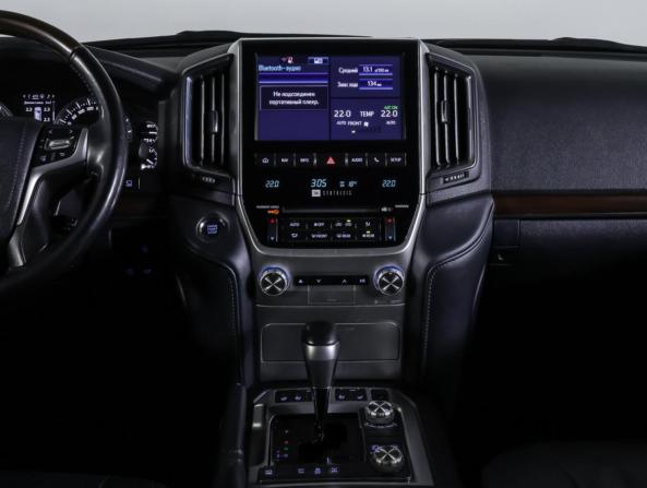 Toyota Land Cruiser 200 Series Рестайлинг 2 с пробегом 2019 года, цена 6 290 000 рублей, 218203 км, внедорожник, Автокод Объявления