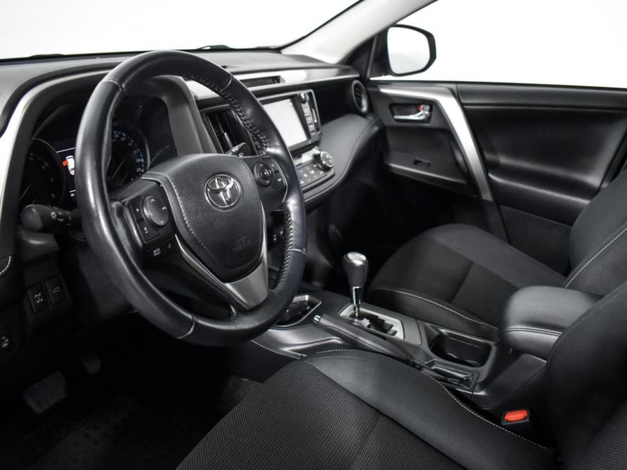 Toyota RAV4 IV (XA40) Рестайлинг Санкт-Петербург  - изображение 10