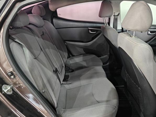 Hyundai Elantra V (MD) Рестайлинг с пробегом 2014 года, цена 950 000 рублей, 250000 км, седан, Автокод Объявления