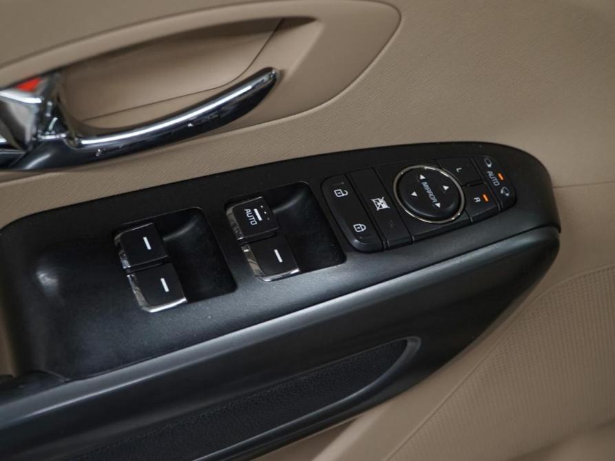 Kia Carnival III Москва  - изображение 20
