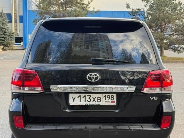 Toyota Land Cruiser 200 Series с пробегом 2008 года, цена 2 950 000 рублей, 272300 км, внедорожник, Автокод Объявления