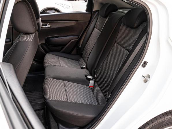 Kia Rio IV с пробегом 2019 года, цена 1 285 000 рублей, 111832 км, седан, Автокод Объявления