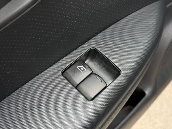 Nissan Note I Рестайлинг с пробегом 2011 года, цена 629 000 рублей, 158340 км, хэтчбек, Автокод Объявления