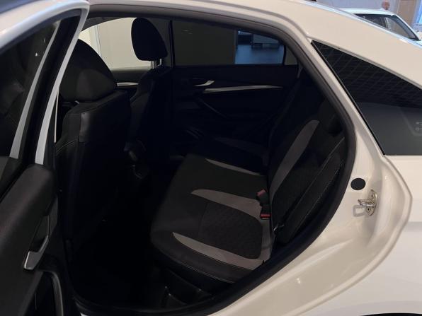 Lada (ВАЗ) Vesta I Рестайлинг (NG) с пробегом 2024 года, цена 1 558 000 рублей, 23861 км, седан, Автокод Объявления