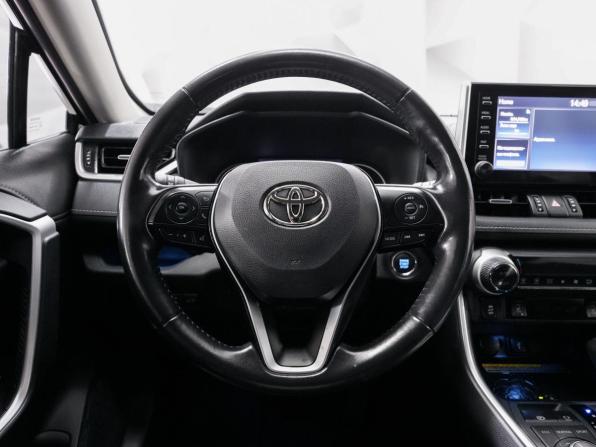 Toyota RAV4 V (XA50) с пробегом 2021 года, цена 3 450 000 рублей, 88751 км, внедорожник, Автокод Объявления